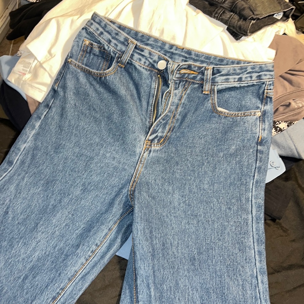 Medium Wash Mom Jeans